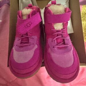 Pink Uggs